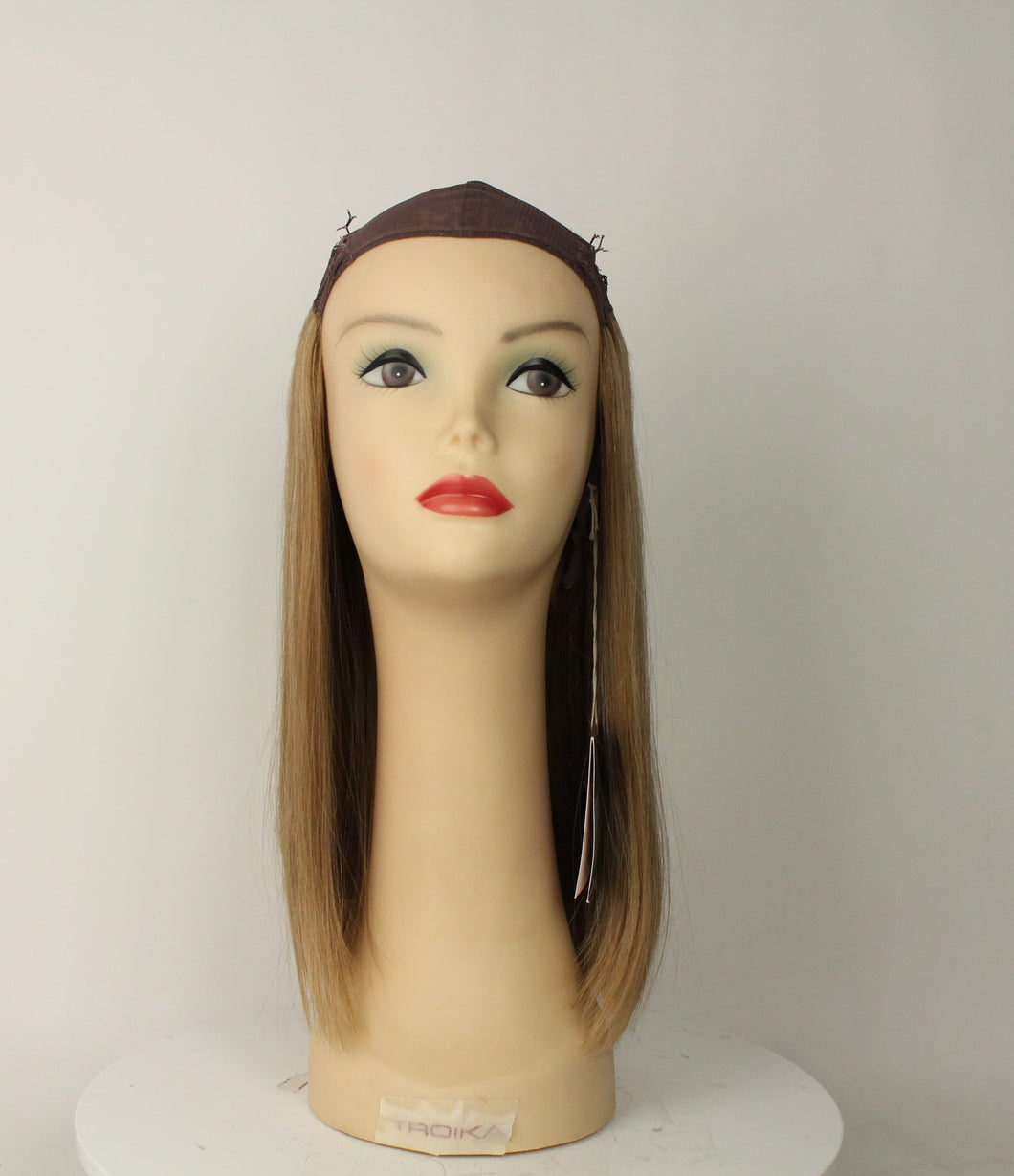 Hat Fall Avalon Blonde with highlights Size M 14''