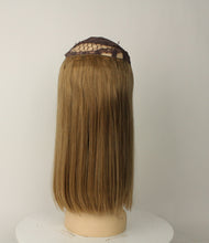Load image into Gallery viewer, Hat Fall Avalon Blonde with highlights Size M 14&#39;&#39;
