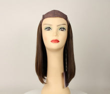 Load image into Gallery viewer, Hat Fall Avalon Light Brown With Blended Lowlights And Highlights Size L 13&#39;&#39;
