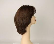 Load image into Gallery viewer, Shlomit Brown With Reddish Highlights Skin Top Size S
