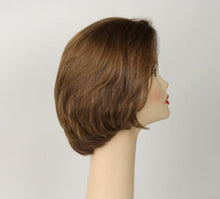 Load image into Gallery viewer, Light Brown Dorothy With Highlights Size M
