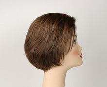 Load image into Gallery viewer, Light Brown Dorothy With Highlights Size Large
