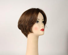 Load image into Gallery viewer, Light Brown With Blended Lowlights And Highlights Dorothy Size M
