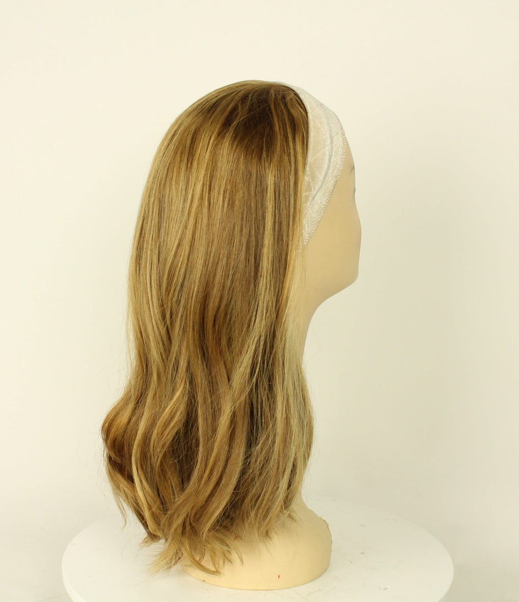 AVALON FALL LIGHT BLONDE WITH ASHY HIGHLIGHTS SIZE S