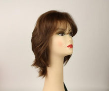 Load image into Gallery viewer, Light Brown With Blonde Highlights Olivia 2000
