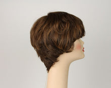 Load image into Gallery viewer, Linda Light Brown With Reddish Highlights Size L
