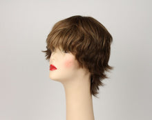 Load image into Gallery viewer, Linda Light Brown With Blonde Highlights Size L
