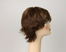 Load image into Gallery viewer, Linda Light Brown With Blonde Highlights Size L
