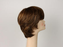 Load image into Gallery viewer, Linda Light Brown With Warm Blonde Highlights Size L
