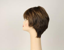Load image into Gallery viewer, Linda Light Brown With Ash Blonde Highlights Size L
