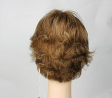 Load image into Gallery viewer, Linda Blonde With Highlights Size M
