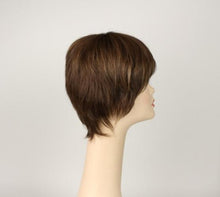 Load image into Gallery viewer, Linda Medium Brown with Blonde Highlights Size S
