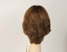 Load image into Gallery viewer, Light Brown with Blonde Highlights Olivia 2000
