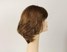 Load image into Gallery viewer, Light Brown with Blonde Highlights Olivia 2000
