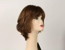 Load image into Gallery viewer, Light Brown with Blonde Highlights Olivia 2000
