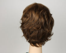 Load image into Gallery viewer, Olivia Feathered Light Brown With Blonde Highlights Size M
