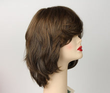 Load image into Gallery viewer, Olivia Feathered Light Brown With Blonde Highlights Size L
