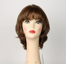 Load image into Gallery viewer, Light Brown with Blonde Highlights Olivia 2000
