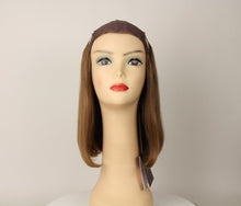 Load image into Gallery viewer, Hat Fall Avalon Blonde with highlights Size X-L 12&#39;&#39;
